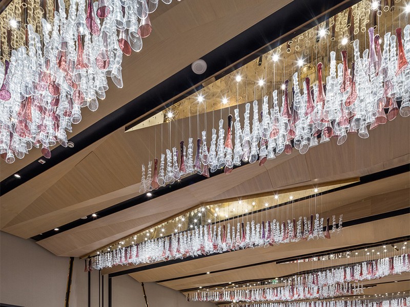 Custom Amber Chandelier for Hotel Lobby