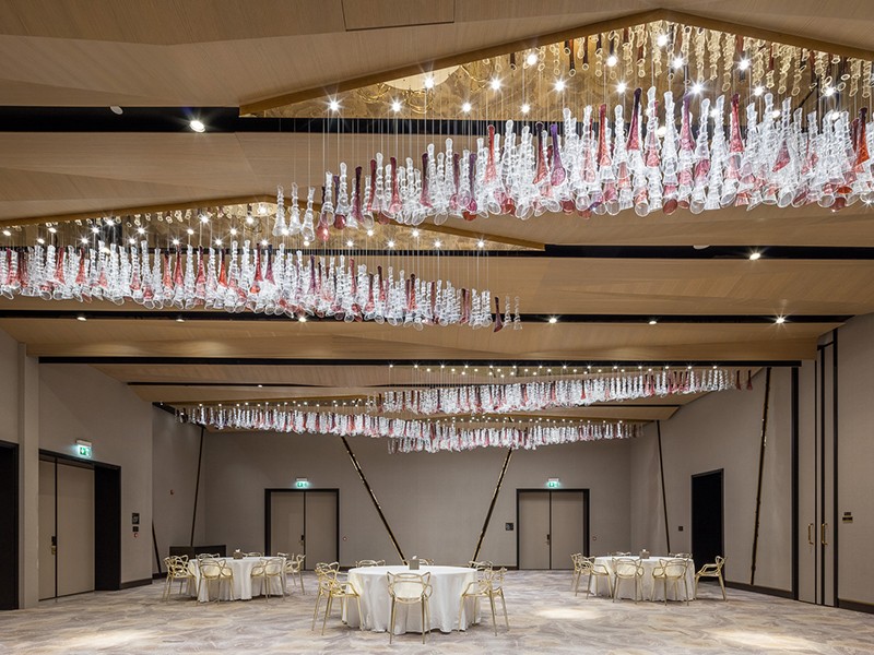 Custom Amber Chandelier for Hotel Lobby